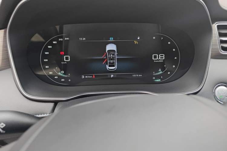 Used Roewe RX5 2023 PLUS 330TGI Automatic Trendsetting Smart Edition Odometer Close Up