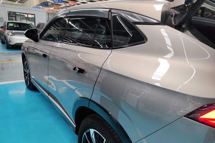 Used Roewe RX5 2023 1.5T Elite Edition Rear Left 45 Deg