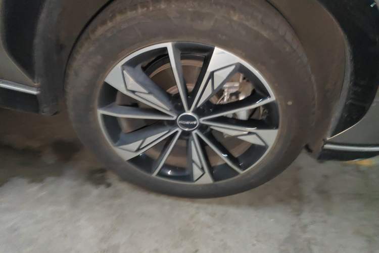 Used Roewe RX5 2023 1.5T Elite Edition Right Front Wheel Hub