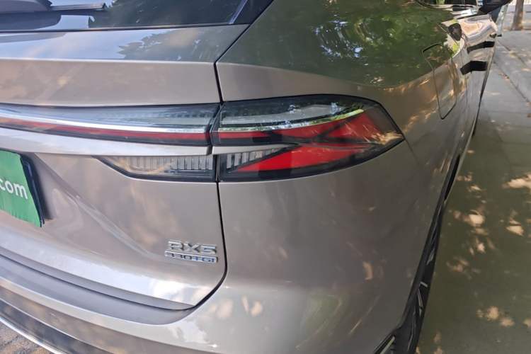 Used Roewe RX5 2023 1.5T Elite Edition Right Rear Taillight