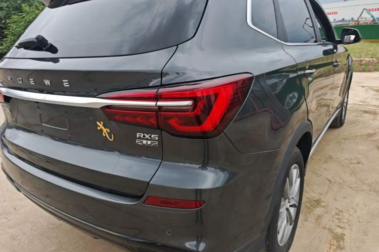 Used Roewe RX5 2023 PLUS 330TGI Automatic Trendsetting Smart Edition Right Rear Taillight