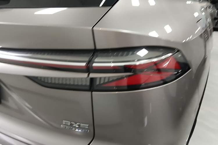 Used Roewe RX5 2023 1.5T Elite Edition Right Rear Taillight