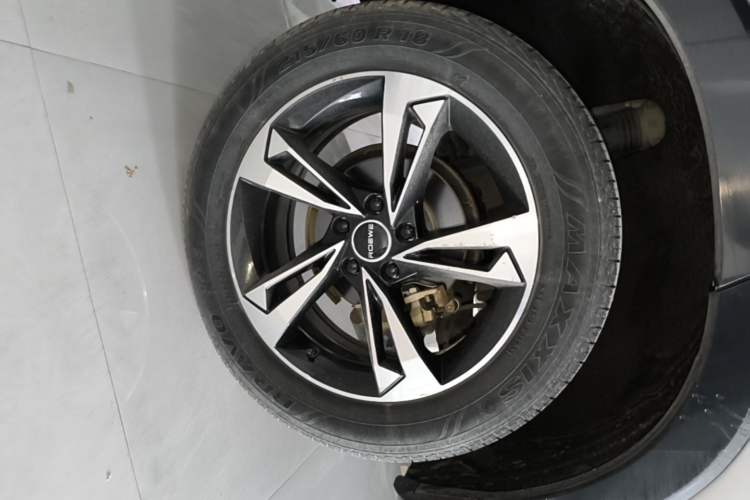 Used Roewe RX5 2023 1.5T Comfort Edition Right Rear Wheel Hub