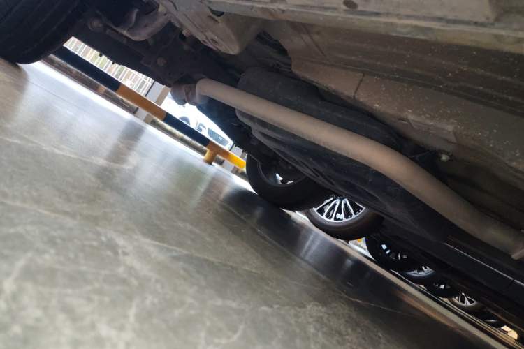 Used Roewe RX5 2023 PLUS 330TGI Automatic Trendsetting Smart Edition Right Side Sill