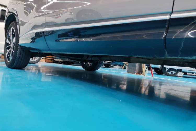 Used Roewe RX5 2023 1.5T Elite Edition Right Side Sill