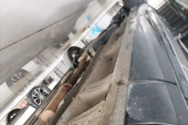 Used Roewe RX5 2023 1.5T Elite Edition Right Side Sill