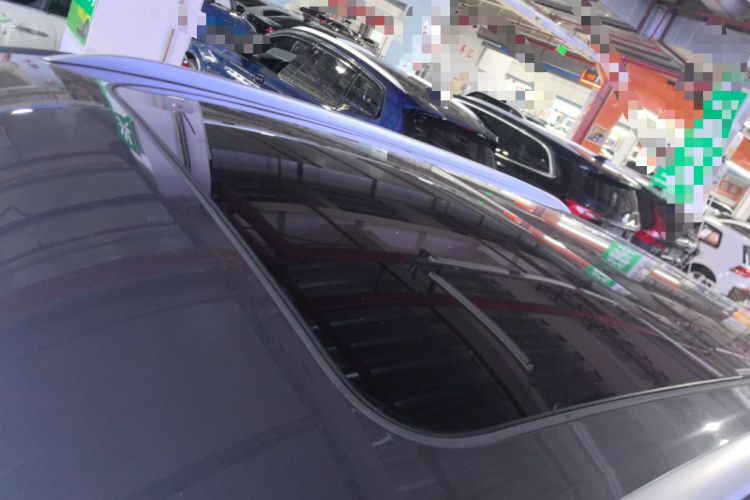 Used Roewe RX5 2023 1.5T Luxury Sliding-Screen Version Roof
