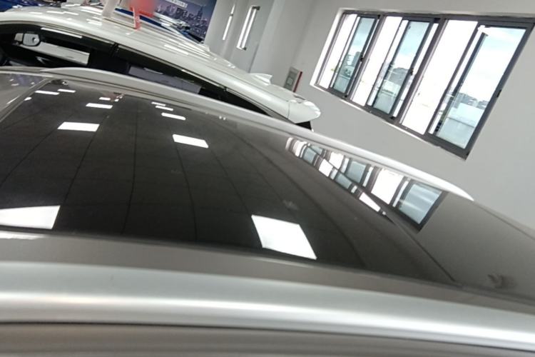 Used Roewe RX5 2023 1.5T Elite Edition Roof