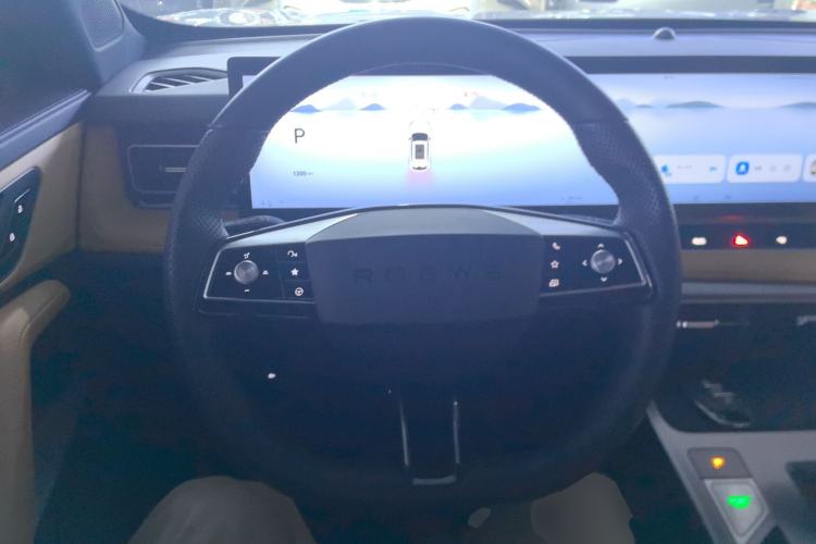 Used Roewe RX5 2023 1.5T Luxury Sliding-Screen Version Steering Wheel