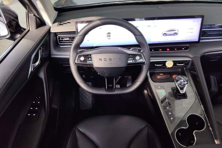 Used Roewe RX5 2023 1.5T Luxury Sliding-Screen Version Steering Wheel
