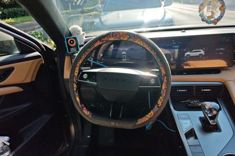 Used Roewe RX5 2023 1.5T Prestige Sliding-Screen Version Steering Wheel