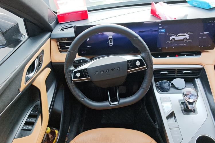 Used Roewe RX5 2023 1.5T Prestige Sliding-Screen Version Steering Wheel