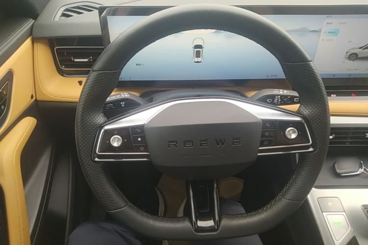Used Roewe RX5 2023 1.5T Luxury Sliding-Screen Version Steering Wheel