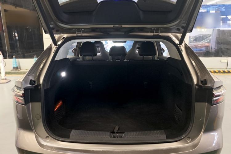 Used Roewe RX5 2023 1.5T Prestige Sliding-Screen Version Trunk