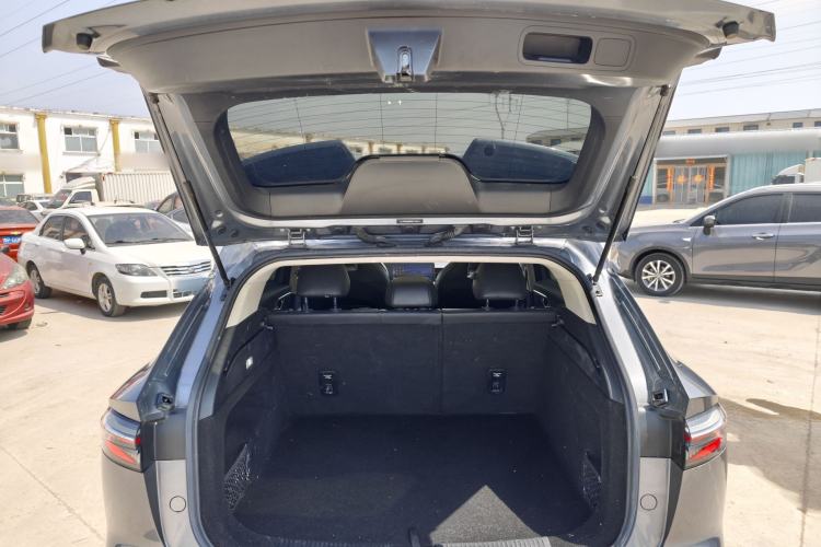 Used Roewe RX5 2023 1.5T Comfort Edition Trunk