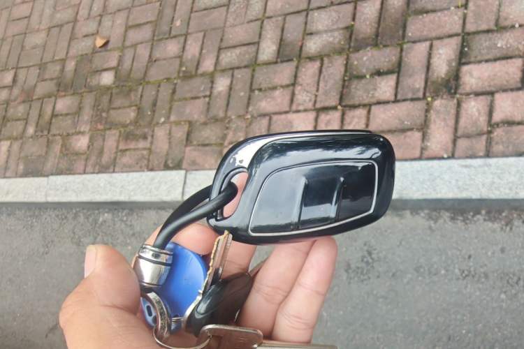 Used Roewe RX5 2023 1.5T Prestige Sliding-Screen Version Vehicle Key