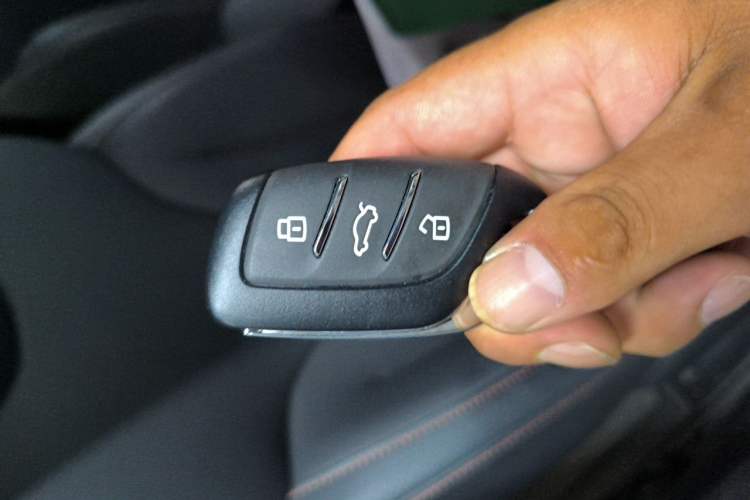 Used Roewe RX5 2023 1.5T Elite Edition Vehicle Key