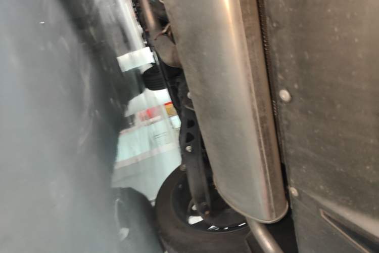 Used Roewe RX5 2023 1.5T Luxury Sliding-Screen Version Chassis Rear