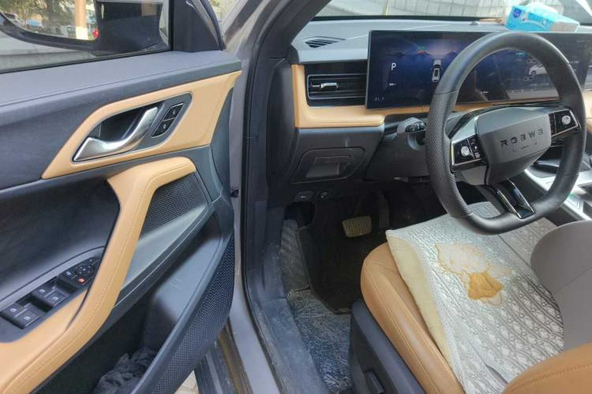 Used Roewe RX5 2023 1.5T Luxury Sliding-Screen Version Driver Seat