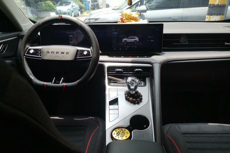 Used Roewe RX5 2023 1.5T Luxury Sliding-Screen Version Center Console