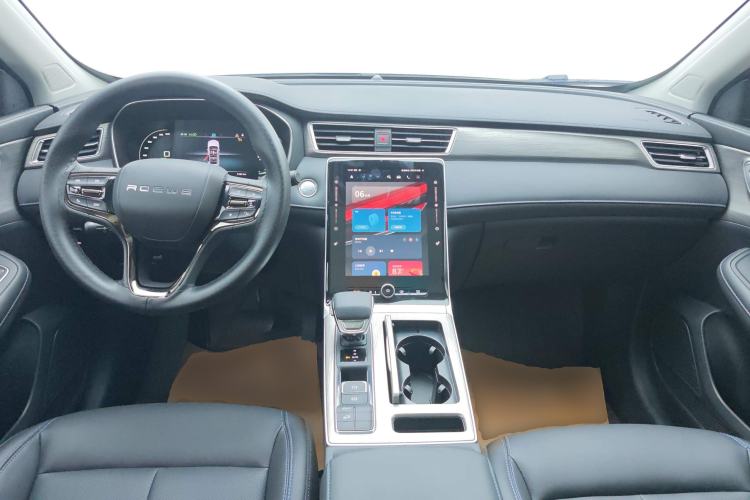 Used Roewe RX5 2023 PLUS 330TGI Automatic Trendsetting Smart Edition Center Console
