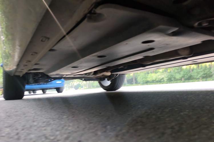 Used Roewe RX5 2023 1.5T Flagship Intelligent Driving Edition Chassis Front Right