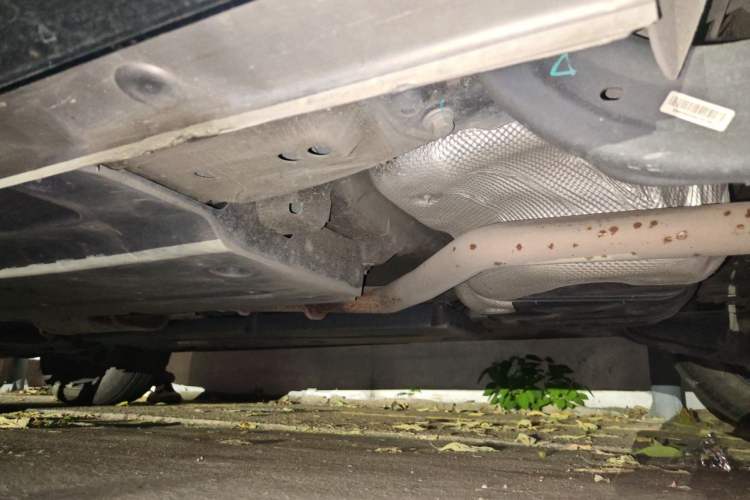 Used Roewe RX5 2023 1.5T Prestige Sliding-Screen Version Chassis Rear Left