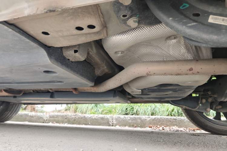 Used Roewe RX5 2023 1.5T Prestige Sliding-Screen Version Chassis Rear Left