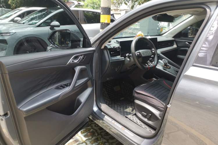 Used Roewe RX5 2023 1.5T Luxury Sliding-Screen Version Driver Seat
