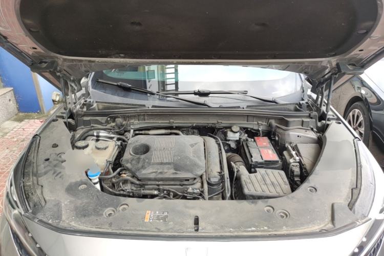 Used Roewe RX5 2023 1.5T Elite Edition Engine Bay