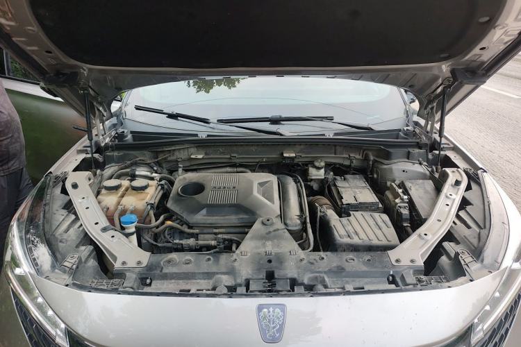 Used Roewe RX5 2023 1.5T Flagship Intelligent Driving Edition Engine Bay