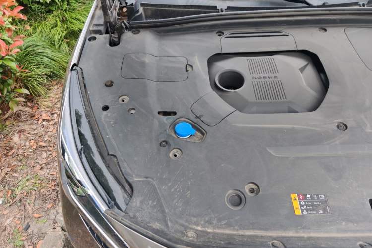 Used Roewe RX5 2023 1.5T Prestige Sliding-Screen Version Engine Bay Right
