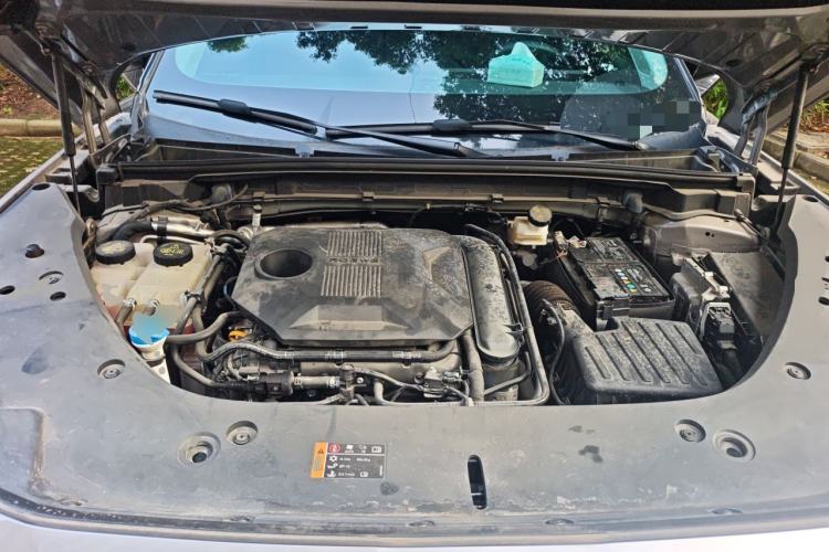 Used Roewe RX5 2023 1.5T Elite Edition Engine Bay