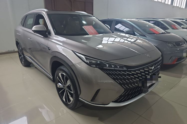 Used Roewe RX5 2023 1.5T Elite Edition Front Right 45 Deg