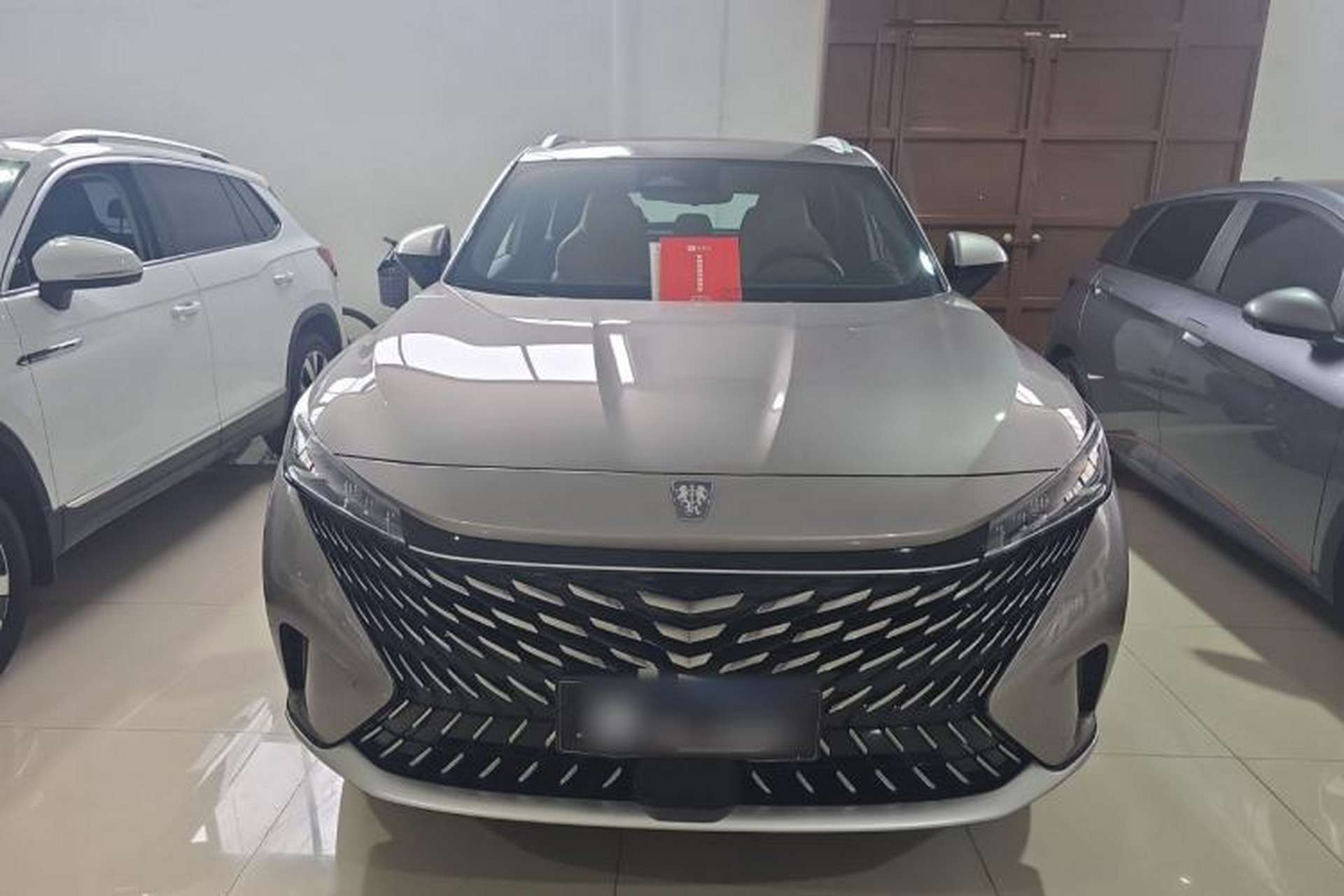 Used Roewe RX5 2023 1.5T Elite Edition Front