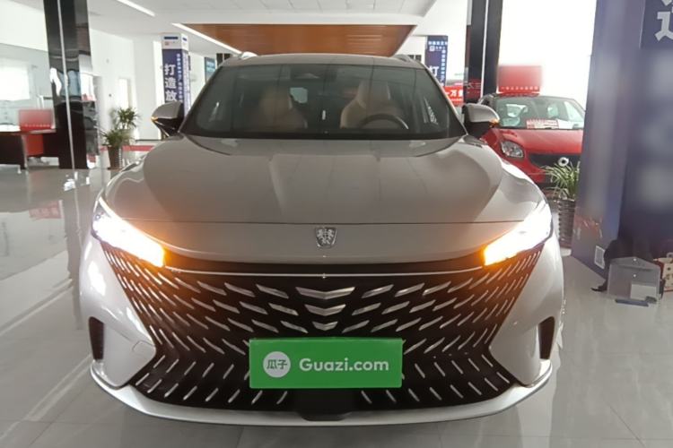 Used Roewe RX5 2023 1.5T Elite Edition Front