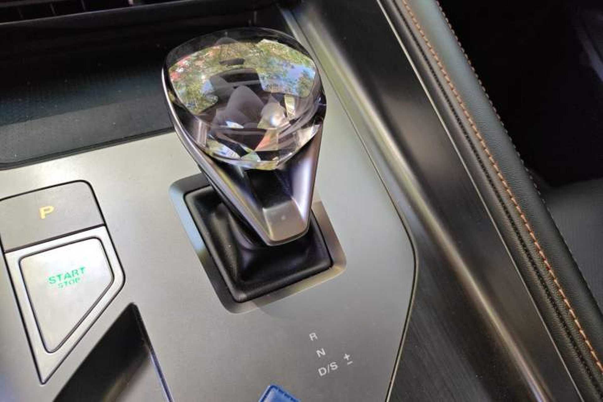 Used Roewe RX5 2023 1.5T Elite Edition Gear Lever