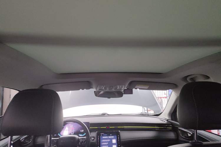Used Roewe RX5 2023 PLUS 330TGI Automatic Trendsetting Smart Edition Headliner