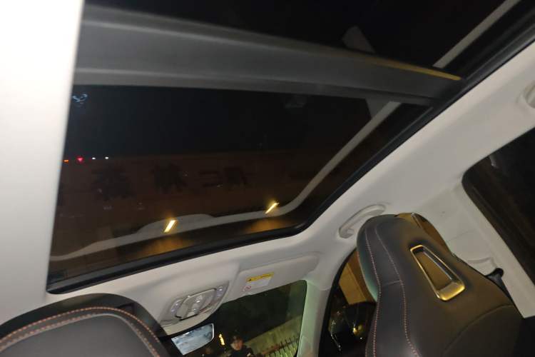 Used Roewe RX5 2023 1.5T Elite Edition Headliner