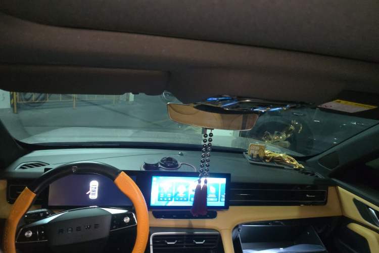 Used Roewe RX5 2023 1.5T Elite Edition Headliner