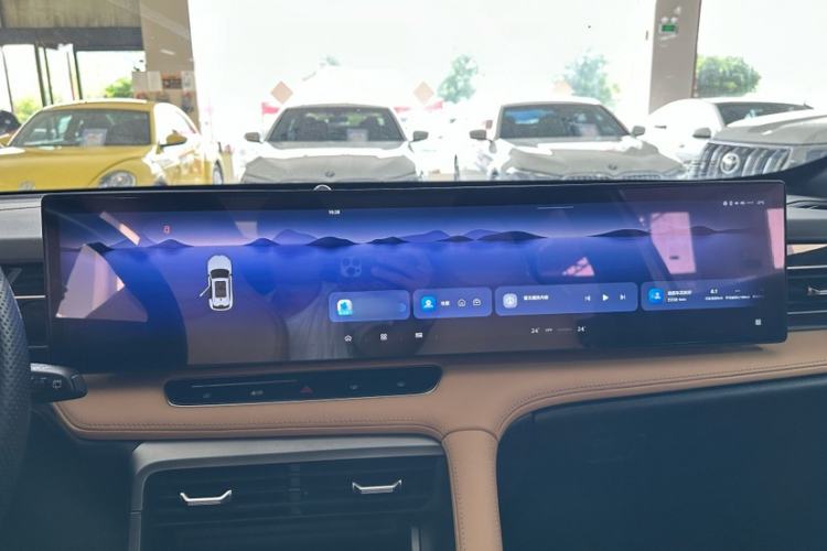 Used Roewe RX5 2023 1.5T Flagship Intelligent Driving Edition Interior 13