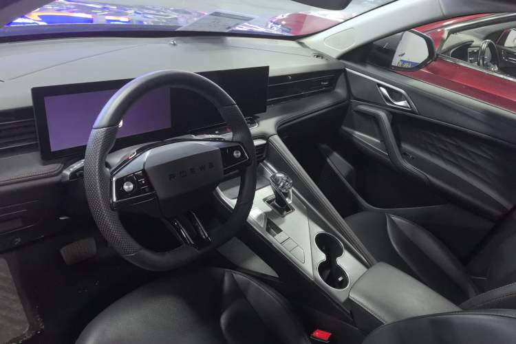 Used Roewe RX5 2023 1.5T Elite Edition Interior 2