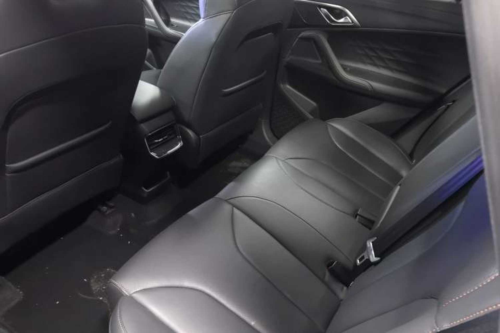 Used Roewe RX5 2023 1.5T Elite Edition Interior 3