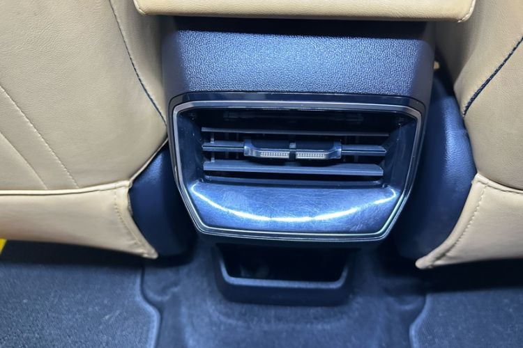 Used Roewe RX5 2023 1.5T Flagship Intelligent Driving Edition Interior 3