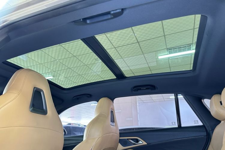 Used Roewe RX5 2023 1.5T Flagship Intelligent Driving Edition Interior 4