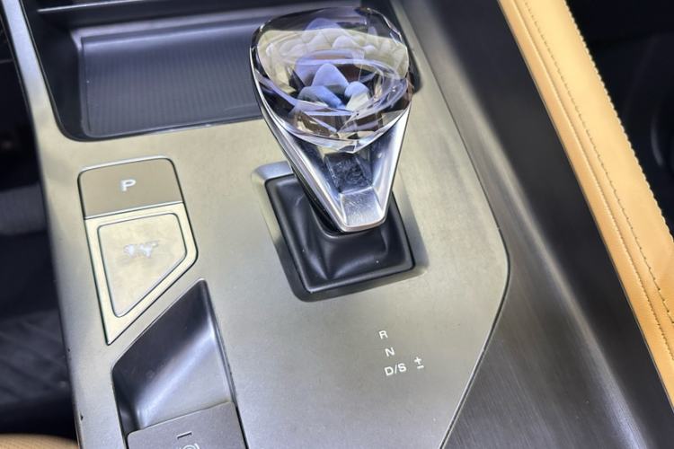 Used Roewe RX5 2023 1.5T Flagship Intelligent Driving Edition Interior 5