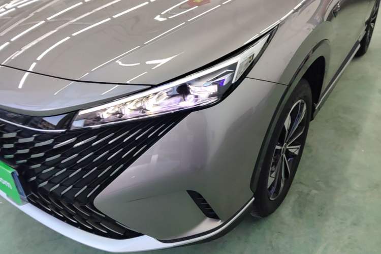 Used Roewe RX5 2023 1.5T Luxury Sliding-Screen Version Left Front Headlight