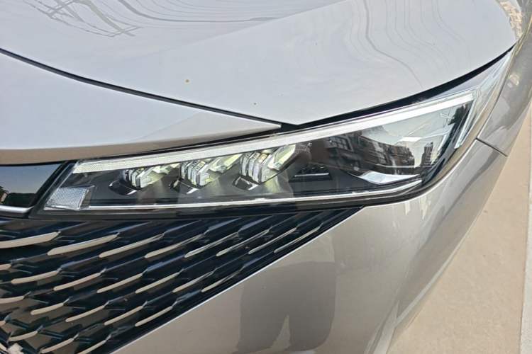 Used Roewe RX5 2023 1.5T Comfort Edition Left Front Headlight