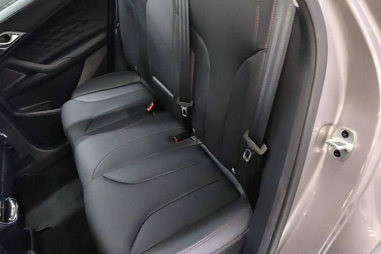 Used Roewe RX5 2023 1.5T Elite Edition Left Rear Seat