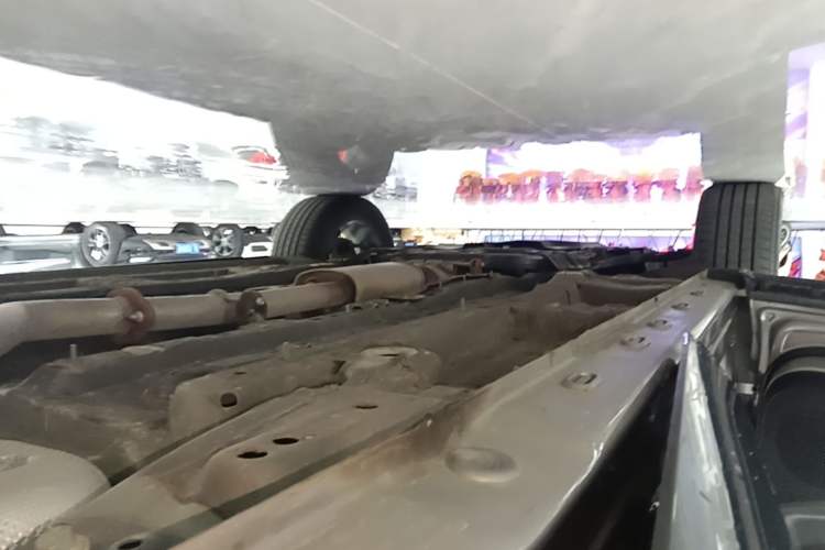 Used Roewe RX5 2023 1.5T Elite Edition Left Side Sill
